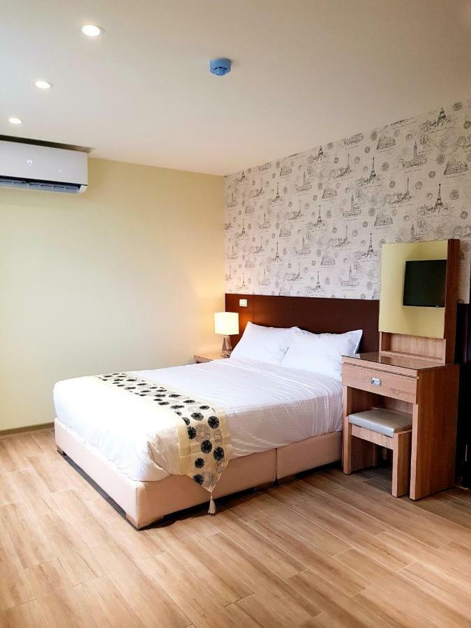 Night Sea Homestay Jiufen Luaran gambar